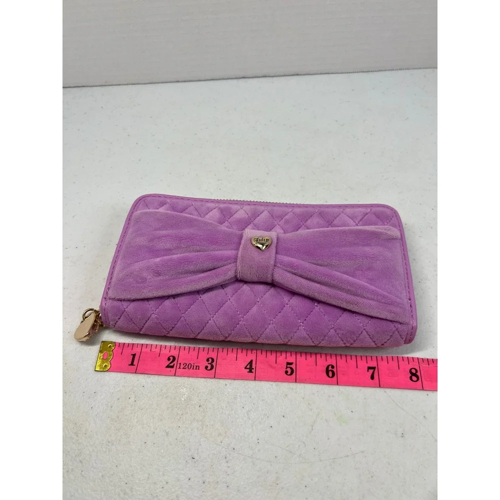 Juicy Couture Purple Quilted Velour Bow Zip Around Wallet Gold Heart Charm 8x4in